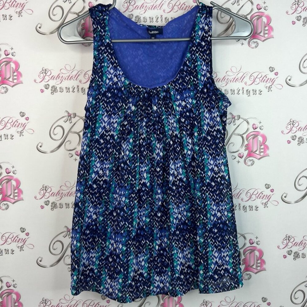 Reitmans tank top shirt pleated chevron Blue white Green Patterned Tank Top